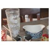 Vintage S&P Shakers & More