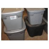 8 Various Sized Rubbermaids some without lids