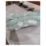 BALANCE Cat Beds for Indoor Cats, Washable Round Cat Bed, Cute 3D Flower Kitten Bed with Anti-Slip Bottom for Puppy and Kitten, 20 Inches, Green