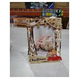 LARAINE Picture Photo Frame 4x6 Metal 2025 Christmas Red Car High Definition Display Pictures for Tabletop Home Decorative Holiday Gift (Gold (2025))