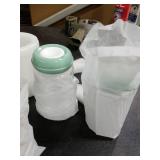 Momcozy 22oz Portable Breast Milk Cooler for Outdoor, Life Saver with 360° Total Cooling for 24 Hours, Larger Capacity Travel Breastmilk Chiller with 2pcs Baby Bottles for Breastmilk Storage, Green