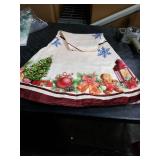 Kawani Christmas Tablecloth Round 70 Inch Xmas Theme Santa Claus Tree Snowman Table Cloth Winter Holiday Polyester Table Cover for Kitchen Party Indoor Outdoor Home Decor