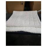 Mitid Sofa Cover Fuzzy Couch Cover for Pet, Couch Covers for Dogs Washable Non-Slip Sofa Slipcover Cushion Protector Pets Friendly Mat Bed