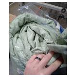 Bedsure Queen Comforter Set - Celadon Green Soft Bedding for All Seasons, Cationic Dyed Bed Set, 3 Pieces, 1 Queen Size Comforter (90x90) and 2 Pillow Shams (20x26+2)