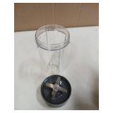 New Blender Cup and Blade Replacement Parts 32oz Cup and Extractor Blade and 2 Rubber Gaskets 4-Piece Compatible with NutriBullet High-Speed Blender/Mixer System 600W/900W Series - Retail: $17