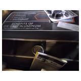 Members Mark Pro Series 4-Burner Gas Grill with Thermostatic Control - Retail: $499