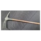 Husky5 lb. Pick Mattock with 36 in. Wooden Handle DAMAGED (See Pictures and Description) - Retail: $34