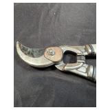 CoronaProCUT 4 in. Forged Steel Blade with Comfortable Contoured Grips Bypass Lopper - Retail: $49