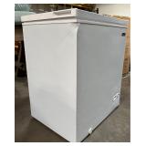 Magic Chef 5.0 cu. ft. Chest Freezer in White, see pictures  - Retail: $219