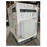 Vissani7.0 cu. ft. Manual Defrost Chest Freezer with LED Light in White, Garage Ready - Retail: $299