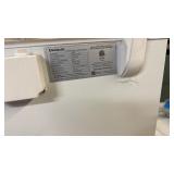 COWSARGarage Ready 20.67 in. 1.8 cu. ft. Manual Defrost Chest Freezer with Temperature Alarm Chest Freezer in White - Retail: $252