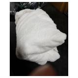 72 Inch White Christmas Tree Skirt Faux Fur Large Tree Skirt for Christmas Tree Decorations Xmas Party Holiday