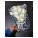 WYcYcW Floral Bouquet 10 Artificial Calla Lilies with 8 Artificial Tulip Flowers, Bridesmaid Bouquet with Wedding Ceremony Festivals Anniversary Bridal Rehearsal Party Bar Table Decor (White)