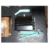 Eyliden Carpet Sweeper, Mini Size Lightweight Hand Push - No Noise, Non-Electric, Easy Manual Sweeping Only for Carpet Cleaning (Mint)