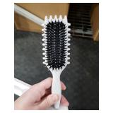 Curl Defining Brush, Multi Purpose Styling Brush for Separating, Combing and Curling Hair to Reduce Pulling (Cream)