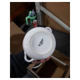 LE TAUCI Soup Bowls With Handles 28 oz, French Onion Soup Bowl for Chili, Beef Stew, Cereal, Ceramic Soup Crocks oven Safe, Microwave Dishwasher Safe - 5.5 inch, Set of 4, White