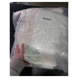 Lunoku Bath Towels Set of 4 Extra Large 35 x 70 Inches,Luxury Thick High Absorbent and Quick Dry Bath Sheet,Ultra Soft Microfiber,Bathroom,Beach,Yoga,Sport,SPA,Fitness (White)