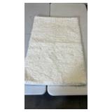 Room Essentials Rug, 2