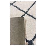 Threshold Geometric Area Rug 5x7