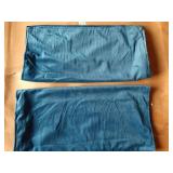 Pack of 2 Navy Blue Decorative Velvet Throw Pillow Cover Soft Pillow Cover Solid Square Cushion Case for Sofa Bedroom Car 18x 18 Inch 45x 45cm - Retail: $14