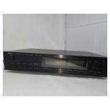 Yamaha TX-900 Natural Sound AM/FM Stereo Tuner