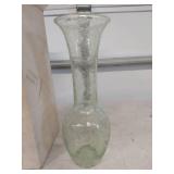 Tiara Exclusive Crackle Glass Vase