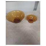 Tiara Amber Glass Floral Bowl Set