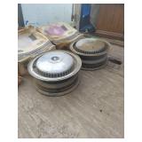 4 Wheels with Ford Motor Company Hubcaps