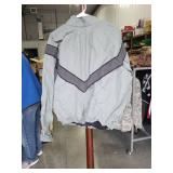 US Army PFU Physical Fitness Uniform Jacket Size Medium