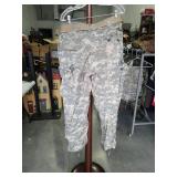 US Army ACU Digital Camo Combat Pants Medium Regular