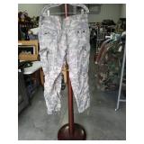 US Military ACU Digital Camo Combat Trousers Large Regular
