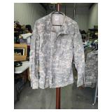 US Military ACU Digital Camo Uniform Jacket Large-Long