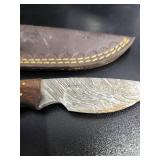 Handcrafted Damascus Steel Knife with Leather Sheath