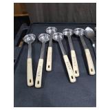 LOT OF RANDOM KITCHEN UTENSILS