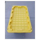 Centrex Plastics, LLC Commander 40-Gallon Black Tote with Latching Lid