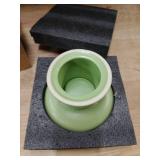 VCEPJH Elevated Shallow Cat Bowls 6.1in Ceramic Cat Food Plate Pack of 2 Raised Cats Dish Flat Anti Whisker Fatigue Wide Pet Food & Water Feeder for Indoor Kitty Kitten (Green)