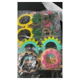 WATSELOK Party Sunglasses - 9 Pairs Funny Hawaiian Glasses, Funny Novelty Giant Fancy Summer Kids Party Favors,photo booth props Beach Themed Party Supplies Decoration