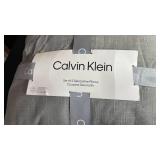 Calvin Klein Decorative Pillow Set 20x20 inch Grey