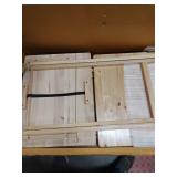 Amazon Basics Classic TV Dinner Folding Trays with Storage Rack - Set of 4, Natural (B07MKQGJSW)