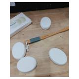 AmazerBath Lotion Applicator for Back, Feet, 4 Replacement Pads with 17\" Curved Handle, Back Sunscreen Applicator for Kids, Elderly, Women, Apply Skin Cream Medicine Moisturizer Tanner, White