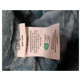 Oeko-Tex Certified Plush Blue Blanket Twin Size