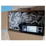 Led Christmas Lights Outdoor Christmas Decorations Hanging Light 400LED 8 Modes 75 Drops, Waterproof Outdoor Indoor Fairy Xmas Lights for Party, Holiday, Wedding, Home Decorations (Red and Green)