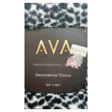 AVA Snow Leopard Print Throw Blanket 50x60 in