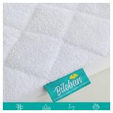 Bassinet Mattress Protector, Universal Fit for Halo Bassinest Swivel and Hourglass/Oval Bassinet Mattress, Ultra Soft Waterproof and Breathable, 2 Pack