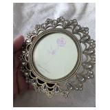 Benton Collection Round Crystal Picture Frame -3x3