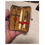 Valet Auto-Strop Razor Set with Manicure Kit