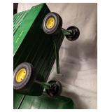 John Deere Toy Farm Wagon + Trailer