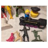 Mixed Toy Lot - Action Figures, Animals and Accessories