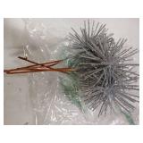 Yalikop 5 Pcs 10 Inch Starburst Christmas Tree Picks Glitter Christmas Star Tree Filler Table Centerpieces for DIY Wreath Crafts Funny Urchin Ornaments for Indoor Holiday Party Favors Supplies(Silver)