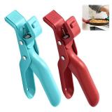 Hot Plate Gripper,Multi-purpose Anti-Scald Bowl Holder Clip, Hot Plates Gripper Lifters Tongs,Multi-function Hot Bowl Dish Plate Grippers Clips for Kitchen;Christmas Gifts for Women and Men(Green+Red)